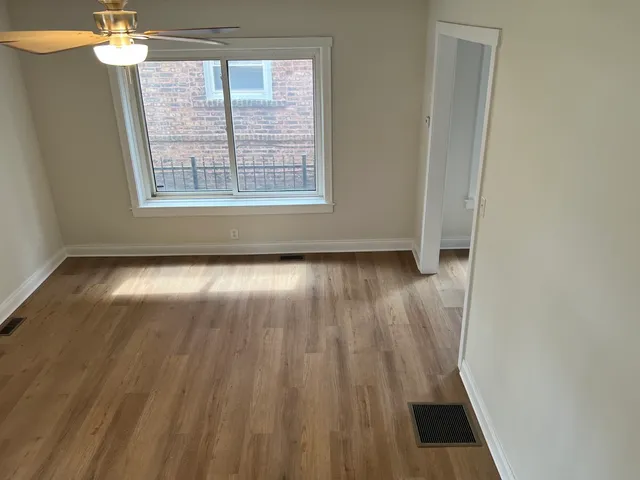 $250,000 | 8720 South Michigan Avenue, Chicago, IL 60619