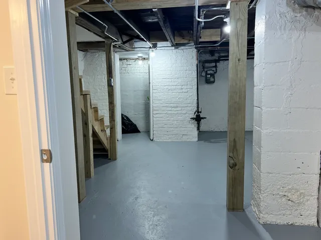 $250,000 | 8720 South Michigan Avenue, Chicago, IL 60619