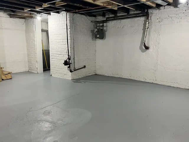 $250,000 | 8720 South Michigan Avenue, Chicago, IL 60619