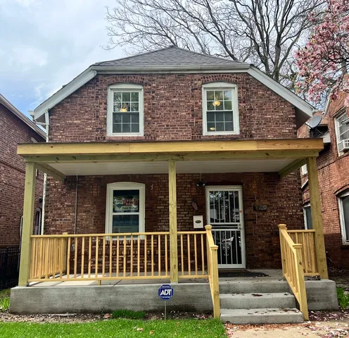 $250,000 | 8720 South Michigan Avenue, Chicago, IL 60619