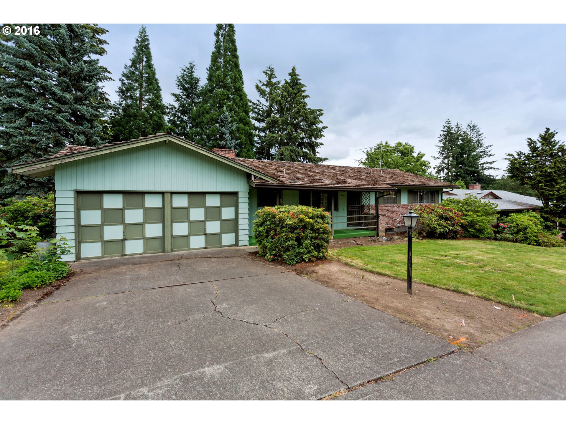 2030 Southwest Roxbury Avenue Portland, OR 97225 - Photo 1 of 32 Gallery Image 1