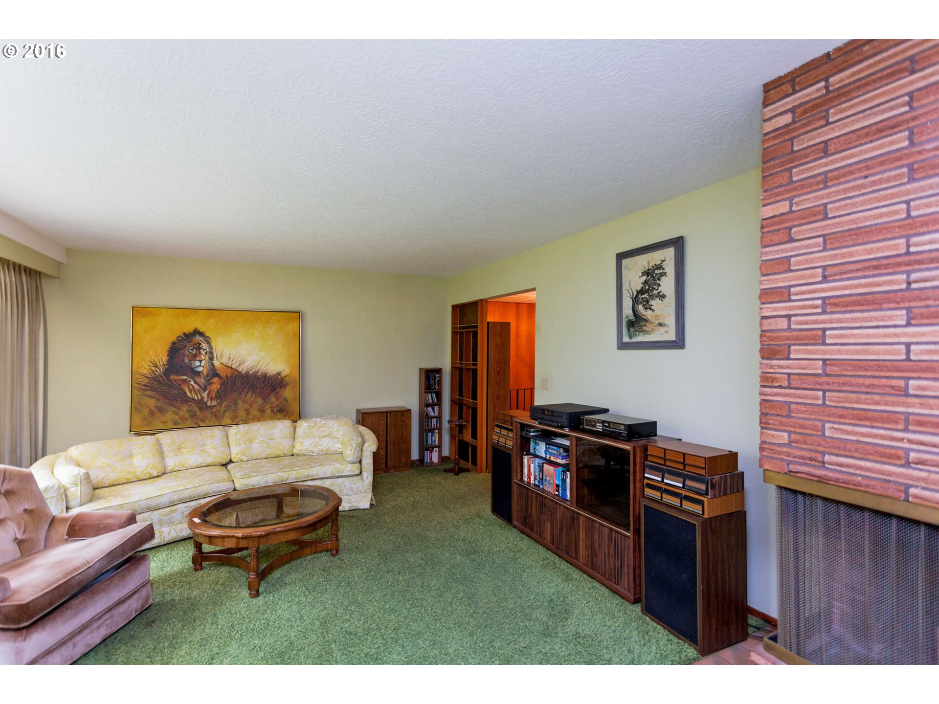 2030 Southwest Roxbury Avenue Portland, OR 97225 - Photo 11 of 32 Gallery Image 11
