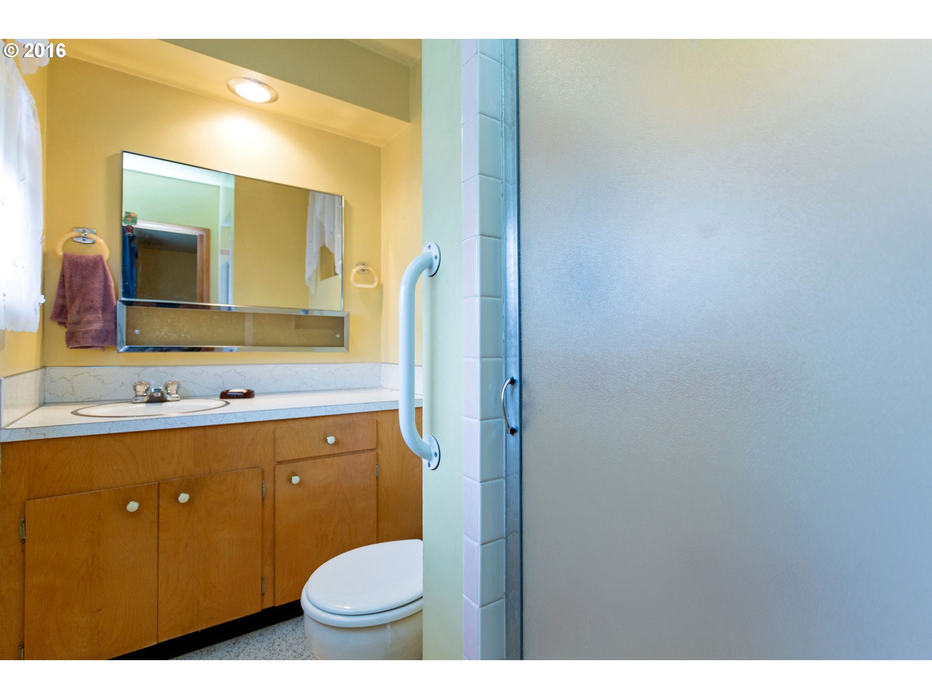 2030 Southwest Roxbury Avenue Portland, OR 97225 - Photo 15 of 32 Gallery Image 15