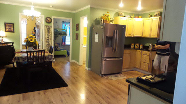 1625 Highway 31 Atmore, AL 36502 - Photo 16 of 45 Kitchen/Dining Combo