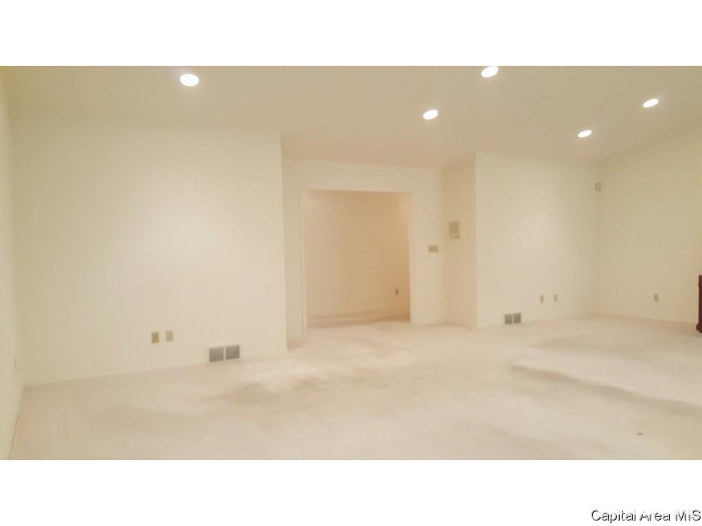 46 Turnberry Place Springfield, IL 62704 - Photo 8 of 23