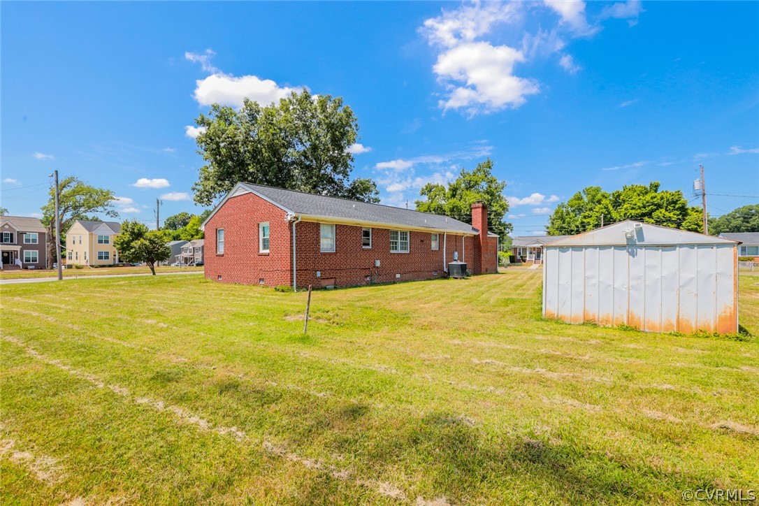 2403 Bells Road Richmond, VA 23234 - Photo 6 of 44 Gallery Image 6