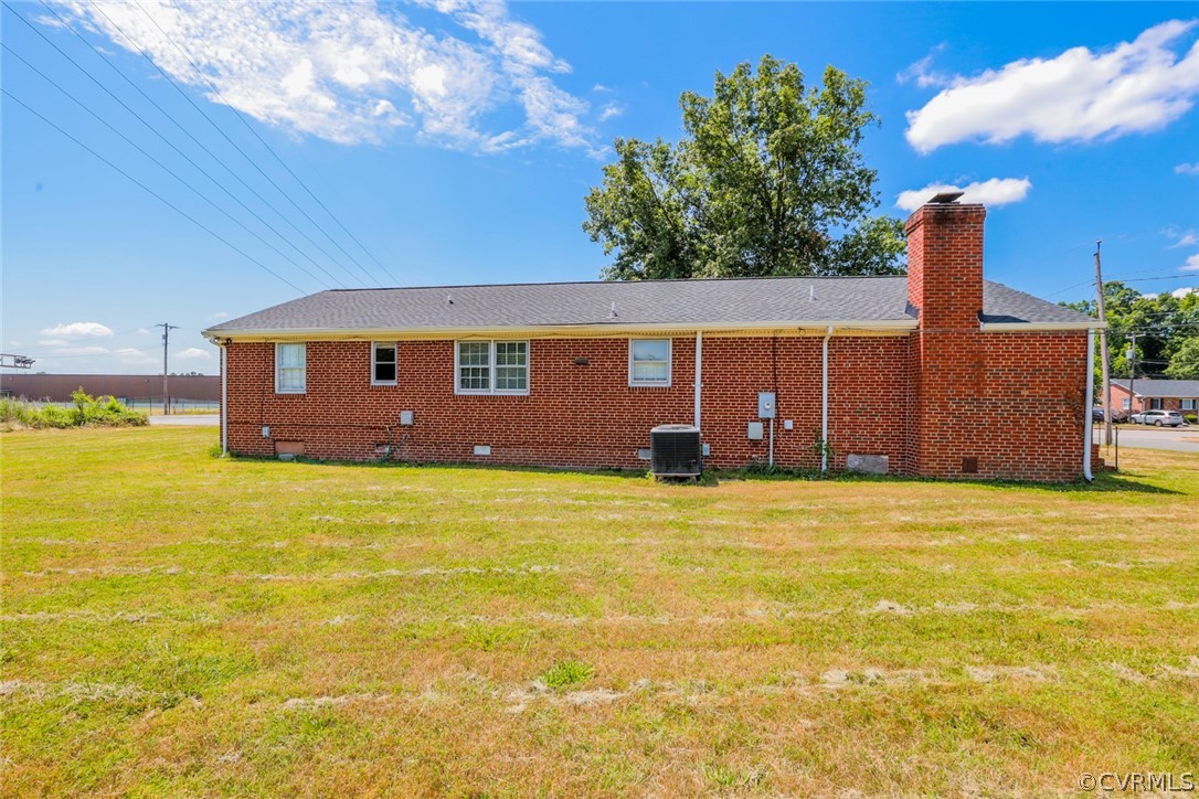2403 Bells Road Richmond, VA 23234 - Photo 8 of 44 Gallery Image 8