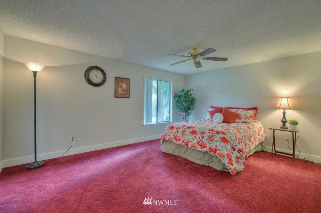 14111 149th Place Southeast Renton, WA 98059 - Photo 12 of 21