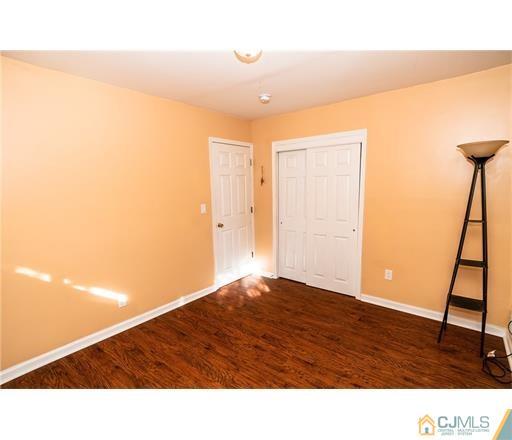 72 Sturgis Road Edison, NJ 08817 - Photo 9 of 15 a picture of room