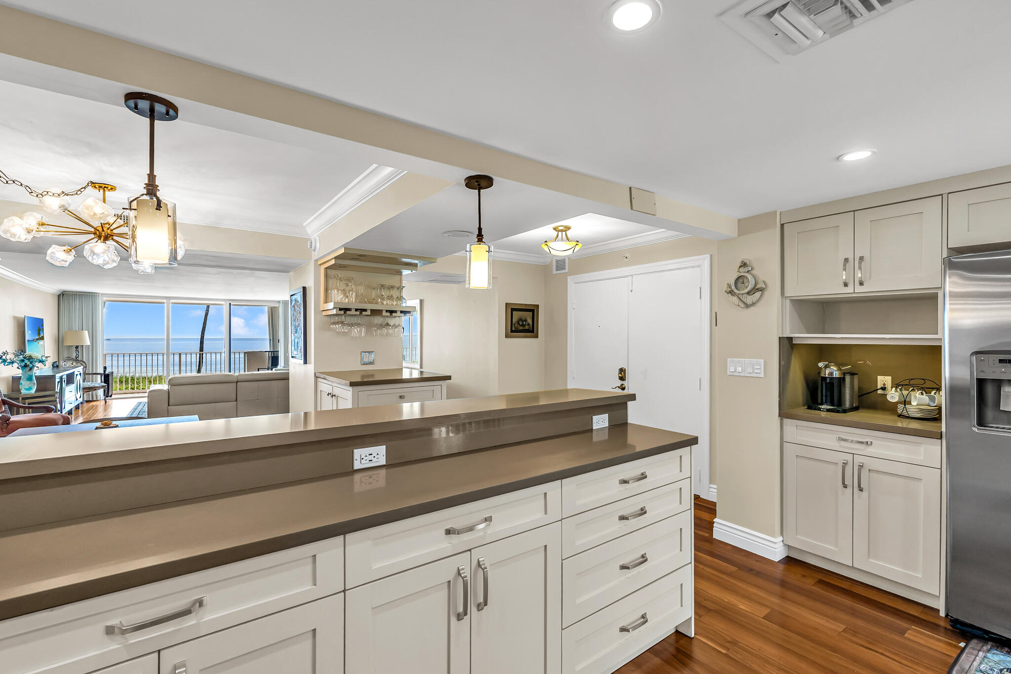 3000 South Ocean Boulevard, Unit 204 Boca Raton, FL 33432 - Photo 12 of 37 MH-16