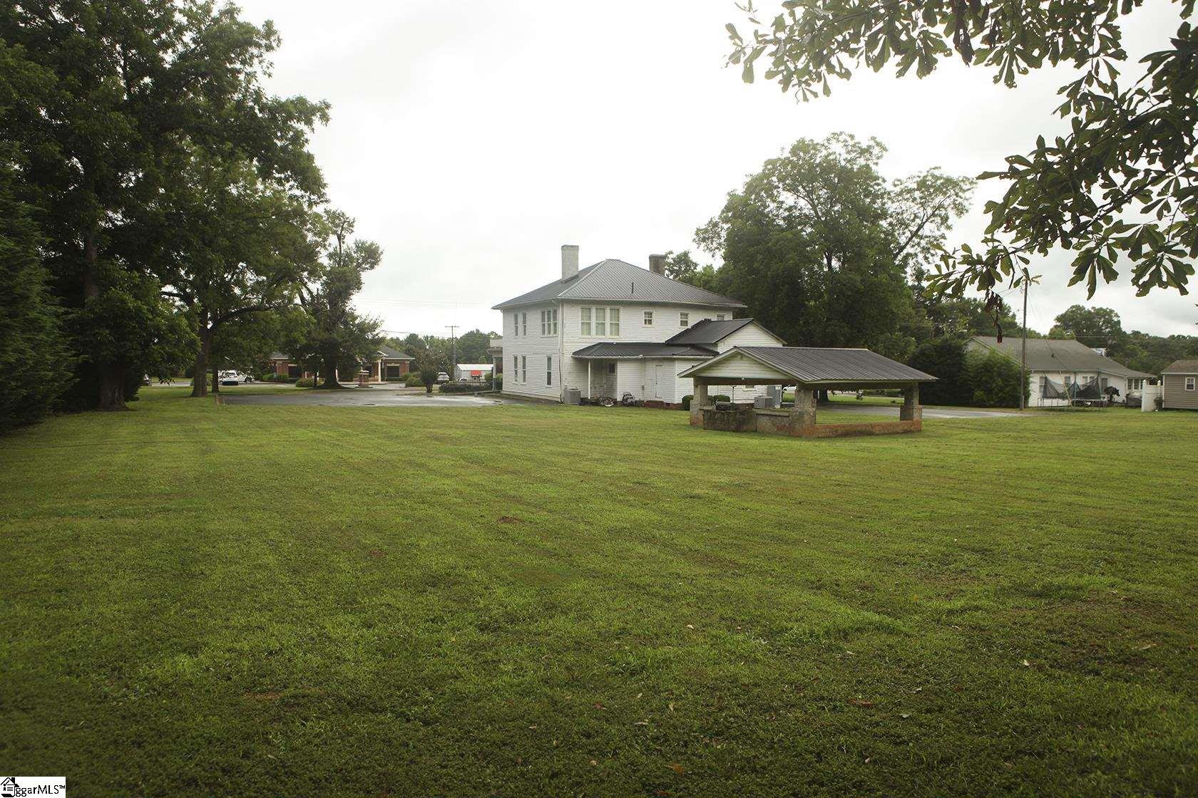 703 North Main Street Honea Path, SC 29654 - Photo 8 of 36 Gallery Image 8