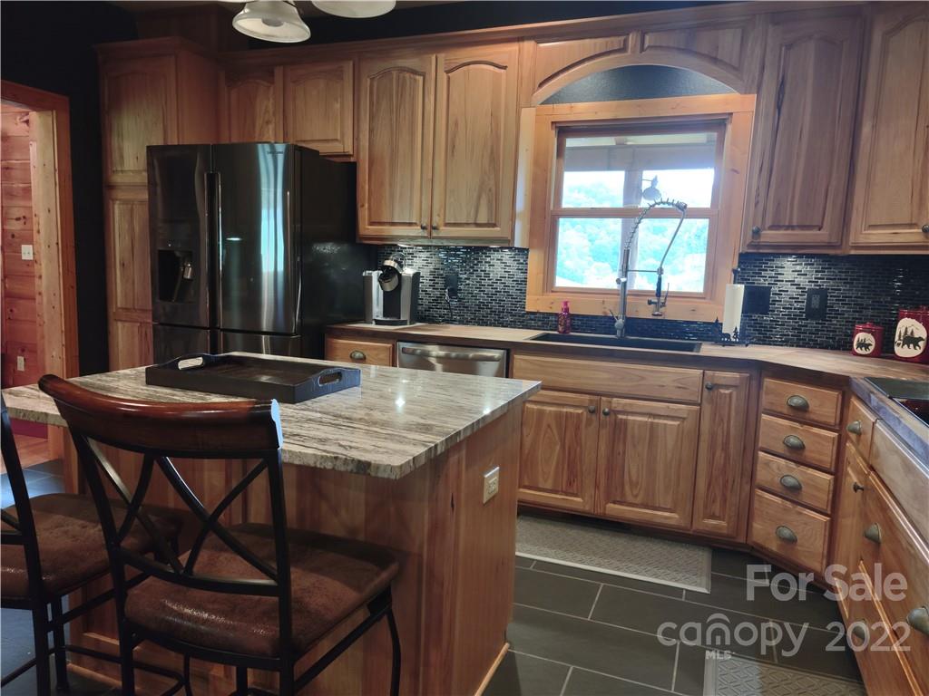 101 Trinity Drive Clyde, NC 28721 - Photo 14 of 48