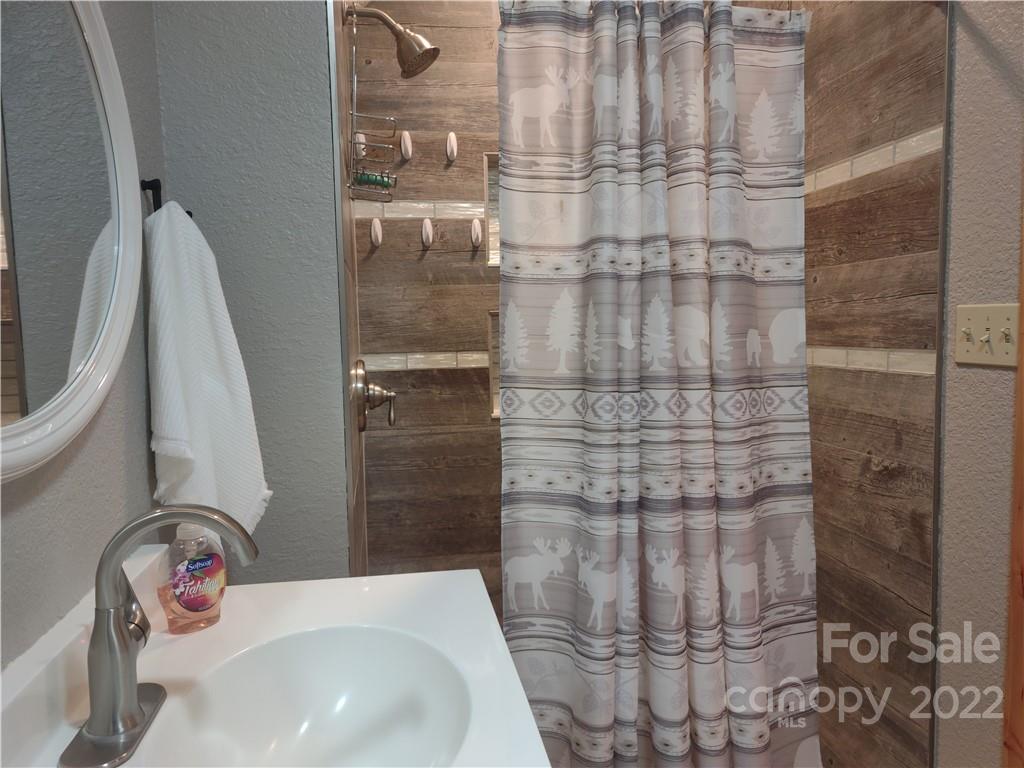 101 Trinity Drive Clyde, NC 28721 - Photo 28 of 48