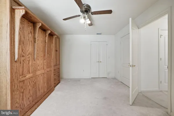 $329,900 | 5601 Willoughby Newton Drive, Unit 16, Centreville, VA 20120