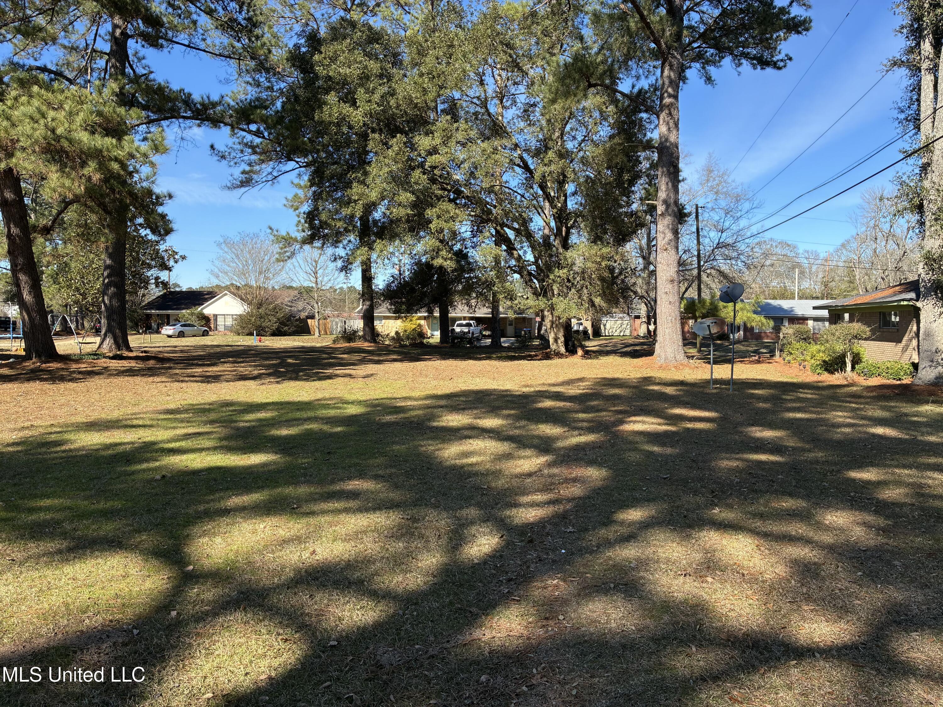 1610 Barnes Circle Monticello, MS 39654 - Photo 19 of 20 Photo Jan 27 2026, 1 19 25 PM