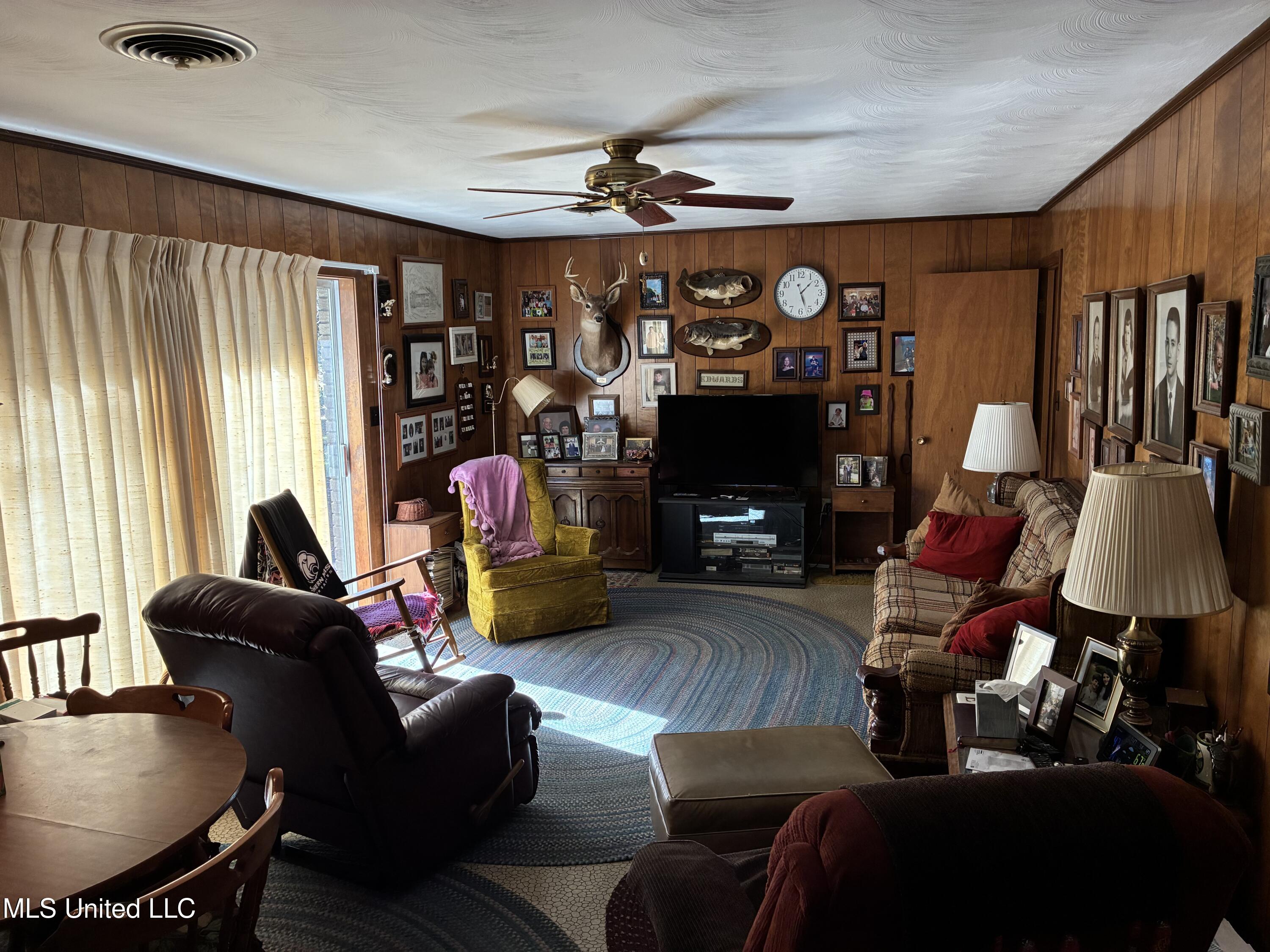 1610 Barnes Circle Monticello, MS 39654 - Photo 9 of 20 Photo Jan 27 2026, 1 27 51 PM