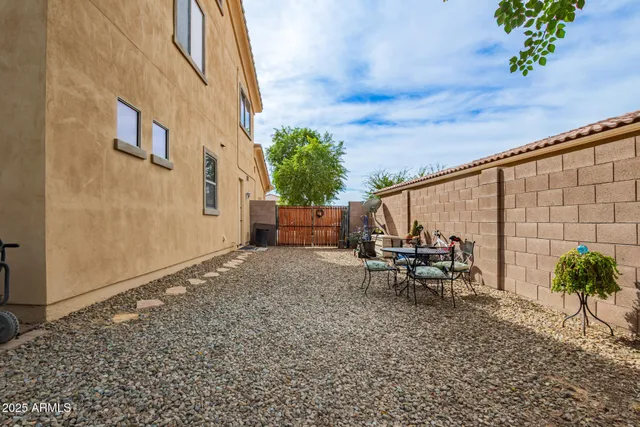 $529,900 | 342 East Seven Seas Drive, Casa Grande, AZ 85122