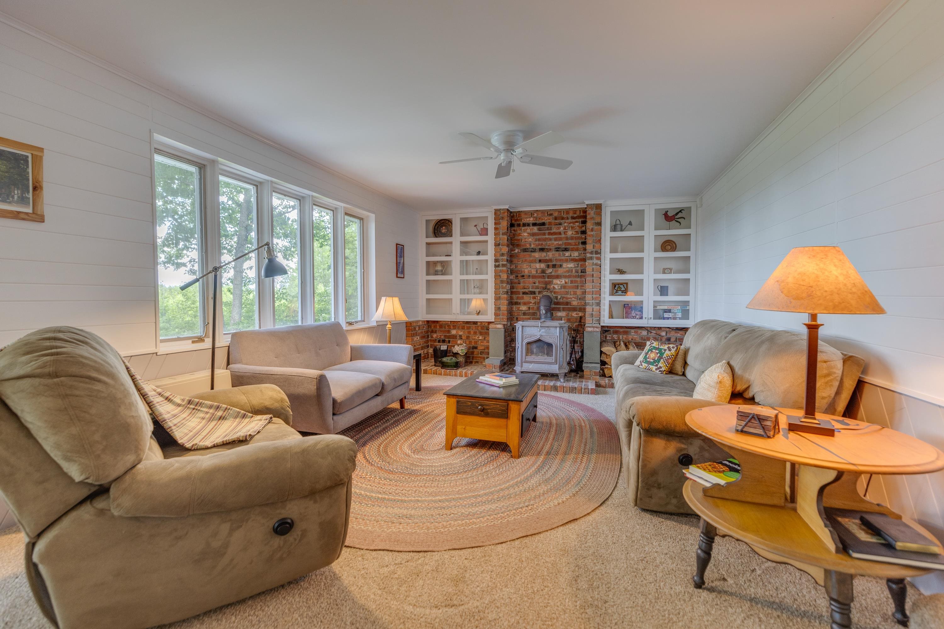 680 Manns Hill Road Littleton, NH 03561 - Photo 3 of 34