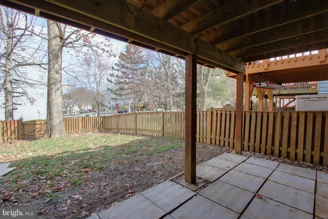 a view of outdoor space