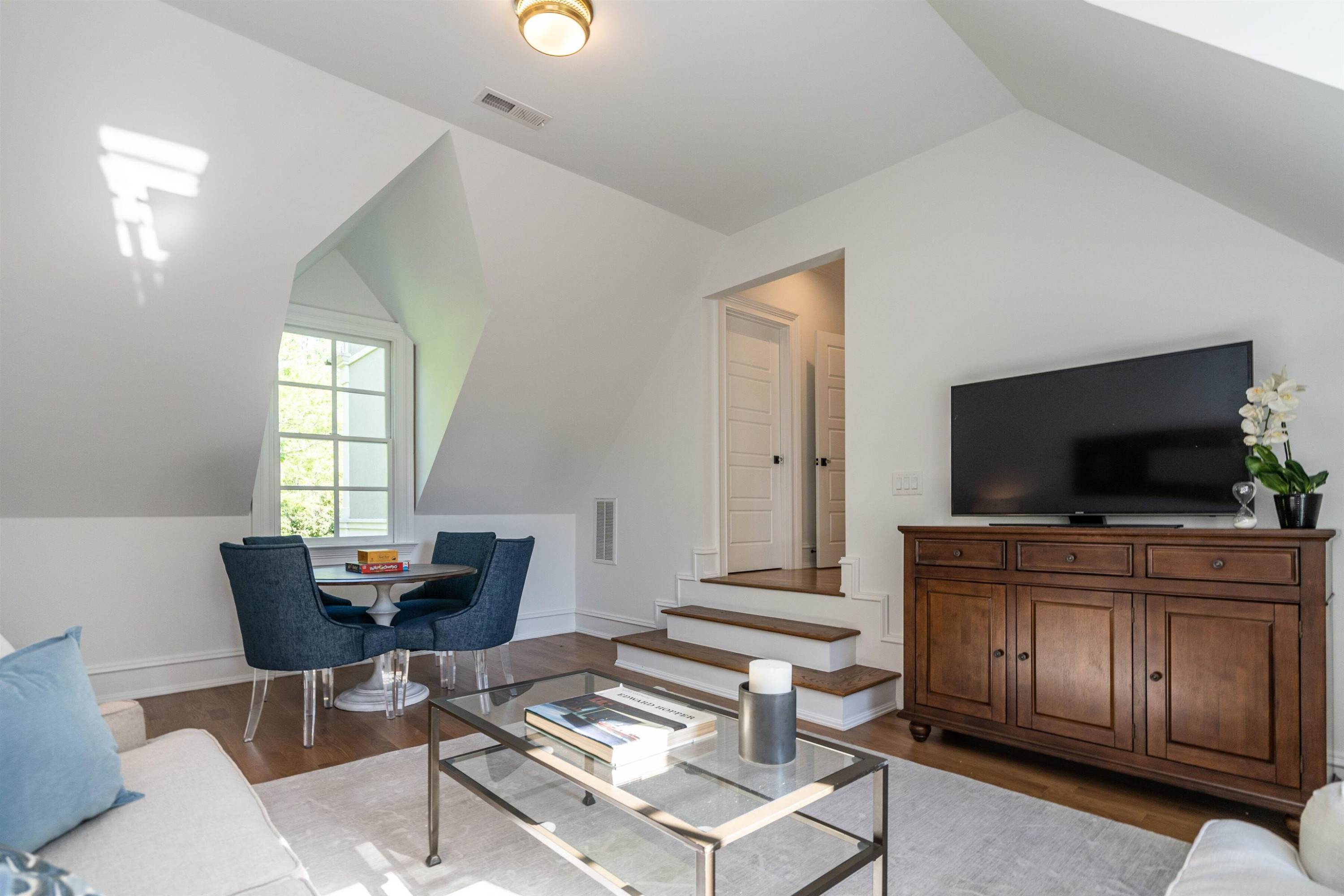 1602 Jarvis Street Raleigh, NC 27608 - Photo 33 of 49 Photo 34