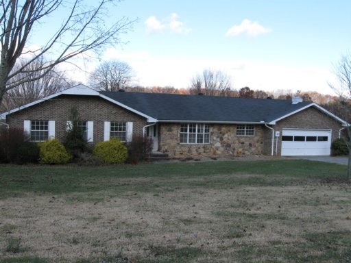 2039 Stonybrook Road Alcoa, TN 37777 - Photo 1 of 1 Primary Photo
