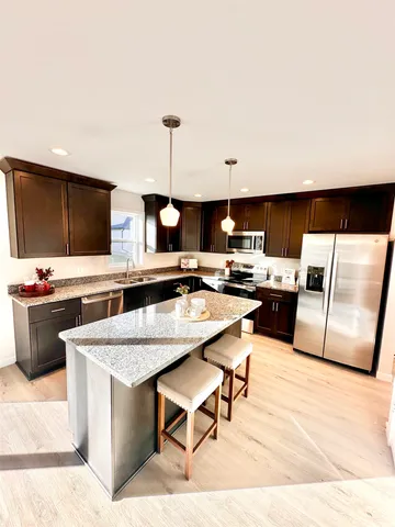 $469,900 | 1508 Dahlia, Stoughton, WI 53589