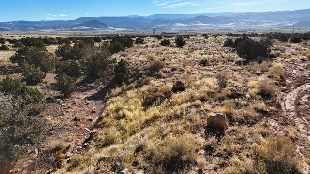 2600 Sevier Valley Canal Road Richfield, UT 84701 - Photo 45 of 63 View of mountain backdrop