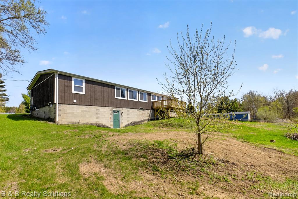 2468 Johnson Mill Road North Branch, MI 48461 - Photo 42 of 47 Gallery Image 42
