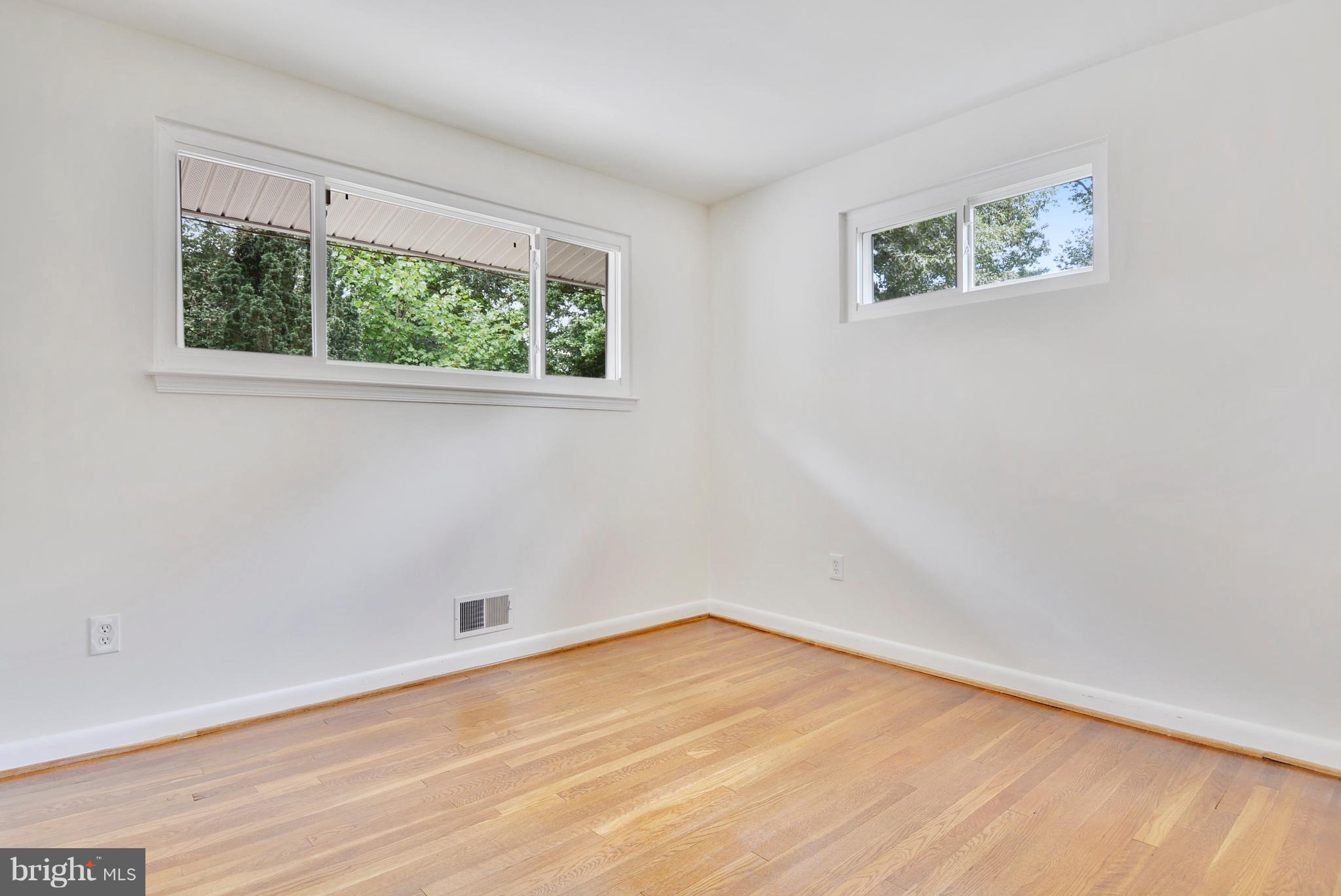 11243 Bybee Street Silver Spring, MD 20902 - Photo 15 of 30 3rd Bedroom - Main Level