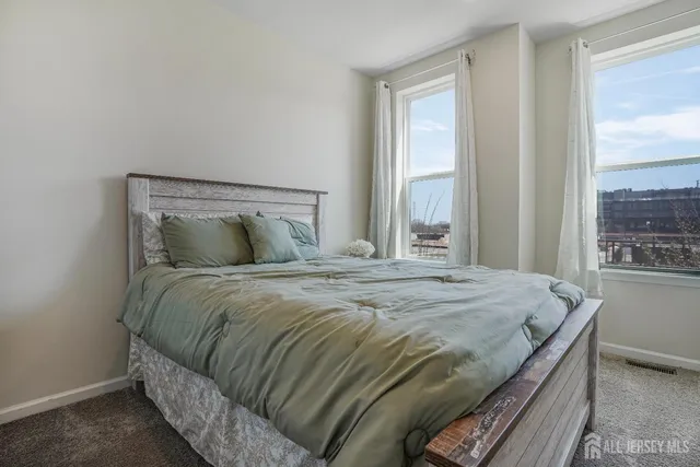 $560,000 | 216 Lyla Lane, New Brunswick, NJ 08901