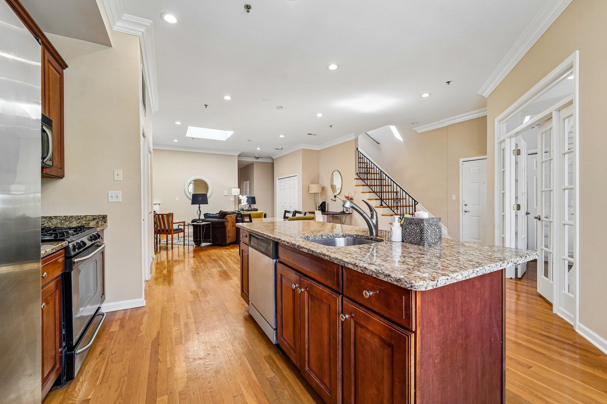 130 Jackson Street, Unit 4A Hoboken, NJ 07030 - Photo 9 of 32