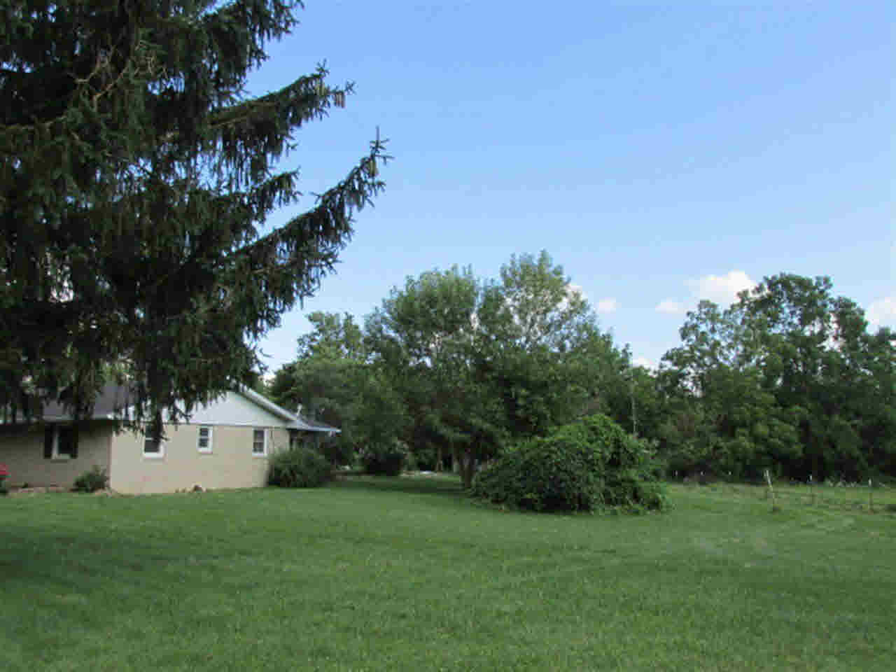 12095 East Gregory Road Albany, IN 47320 - Photo 12 of 30