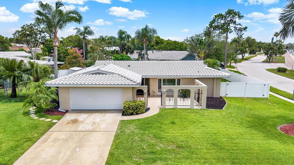 14560 Passage Way Seminole, FL 33776 - Photo 40 of 59
