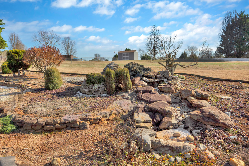 474 Chetola Road Seneca, SC 29672 - Photo 23 of 42 Water feature