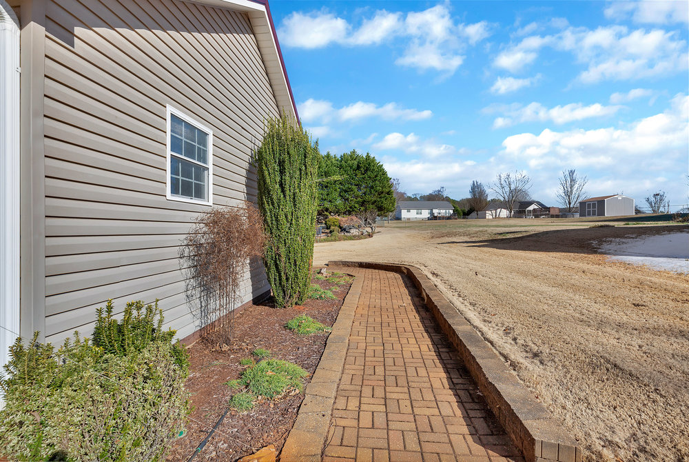 474 Chetola Road Seneca, SC 29672 - Photo 28 of 42 Gallery Image 28