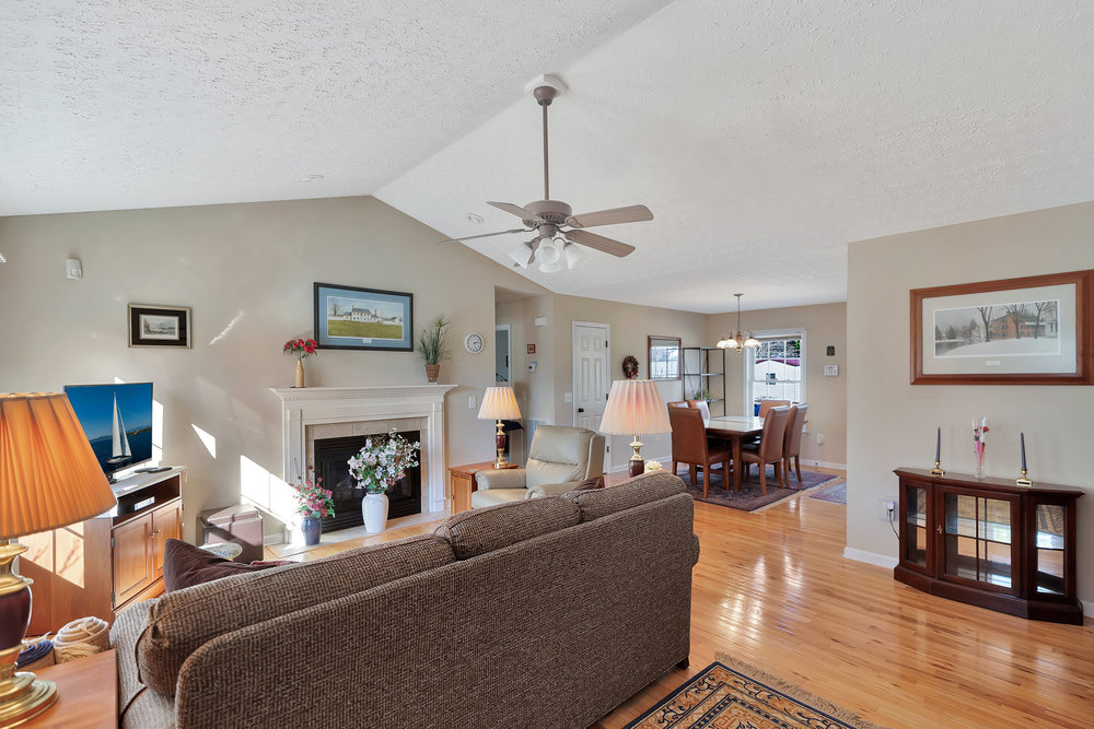 474 Chetola Road Seneca, SC 29672 - Photo 4 of 42 Gallery Image 4