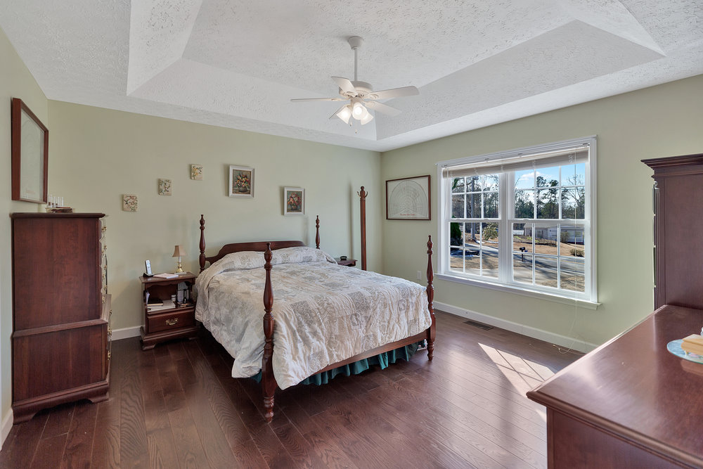 474 Chetola Road Seneca, SC 29672 - Photo 5 of 42 Primary bedroom
