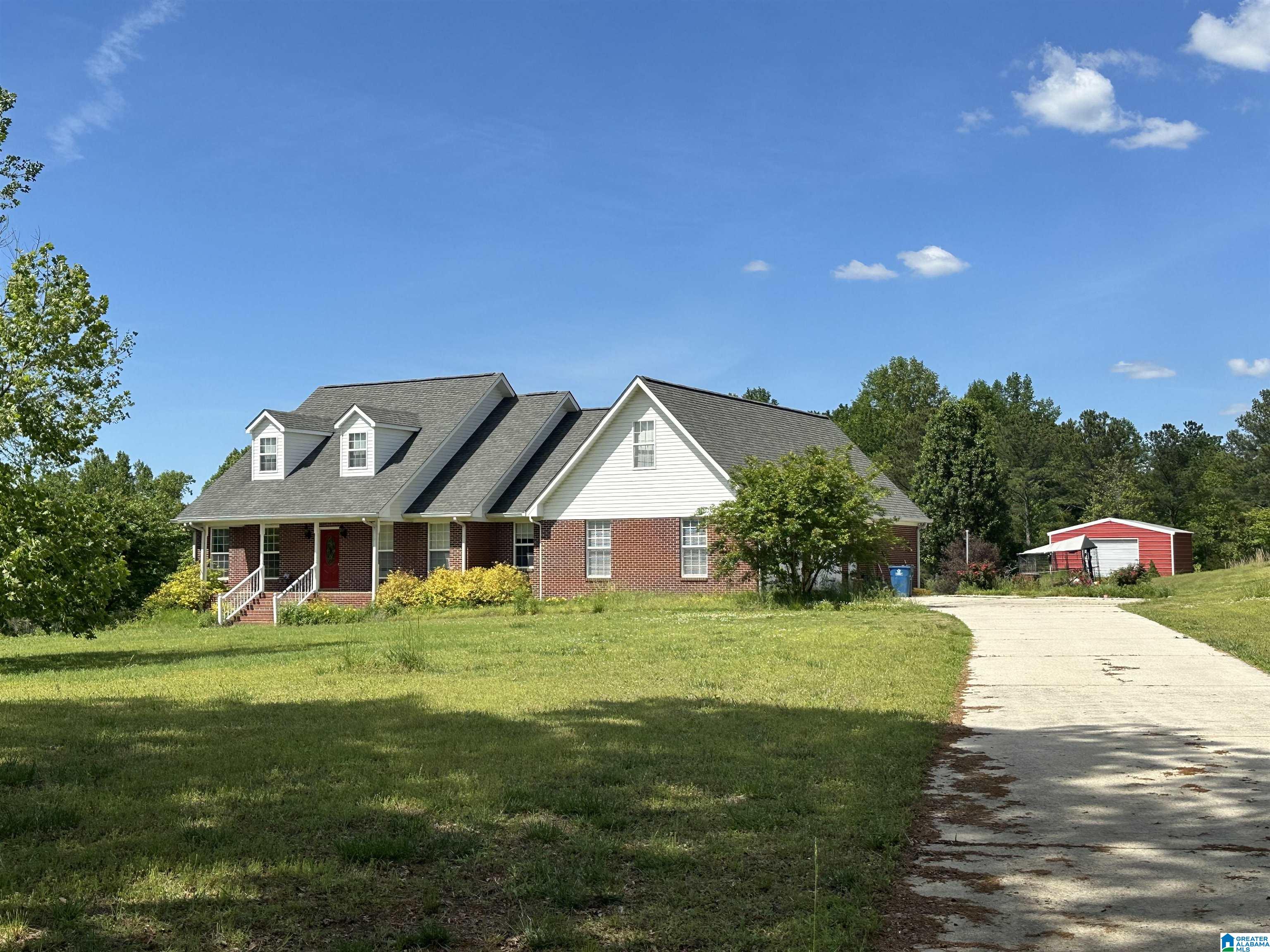 47696 Highway 231 Oneonta, AL 35121 - Photo 1 of 2