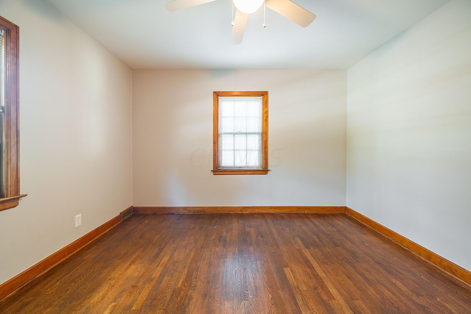 266 Fallis Road Columbus, OH 43214 - Photo 47 of 66 Bedroom 3