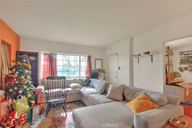 $500,000 | 17084 Miller Avenue, Fontana, CA 92336