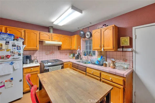 $500,000 | 17084 Miller Avenue, Fontana, CA 92336