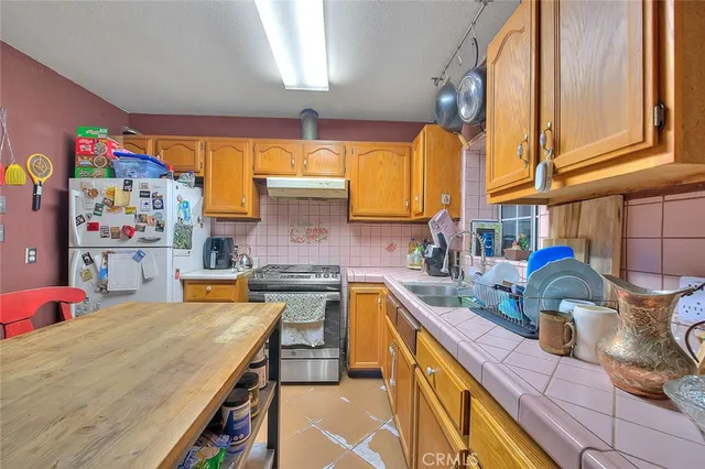 $500,000 | 17084 Miller Avenue, Fontana, CA 92336