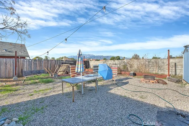 $500,000 | 17084 Miller Avenue, Fontana, CA 92336