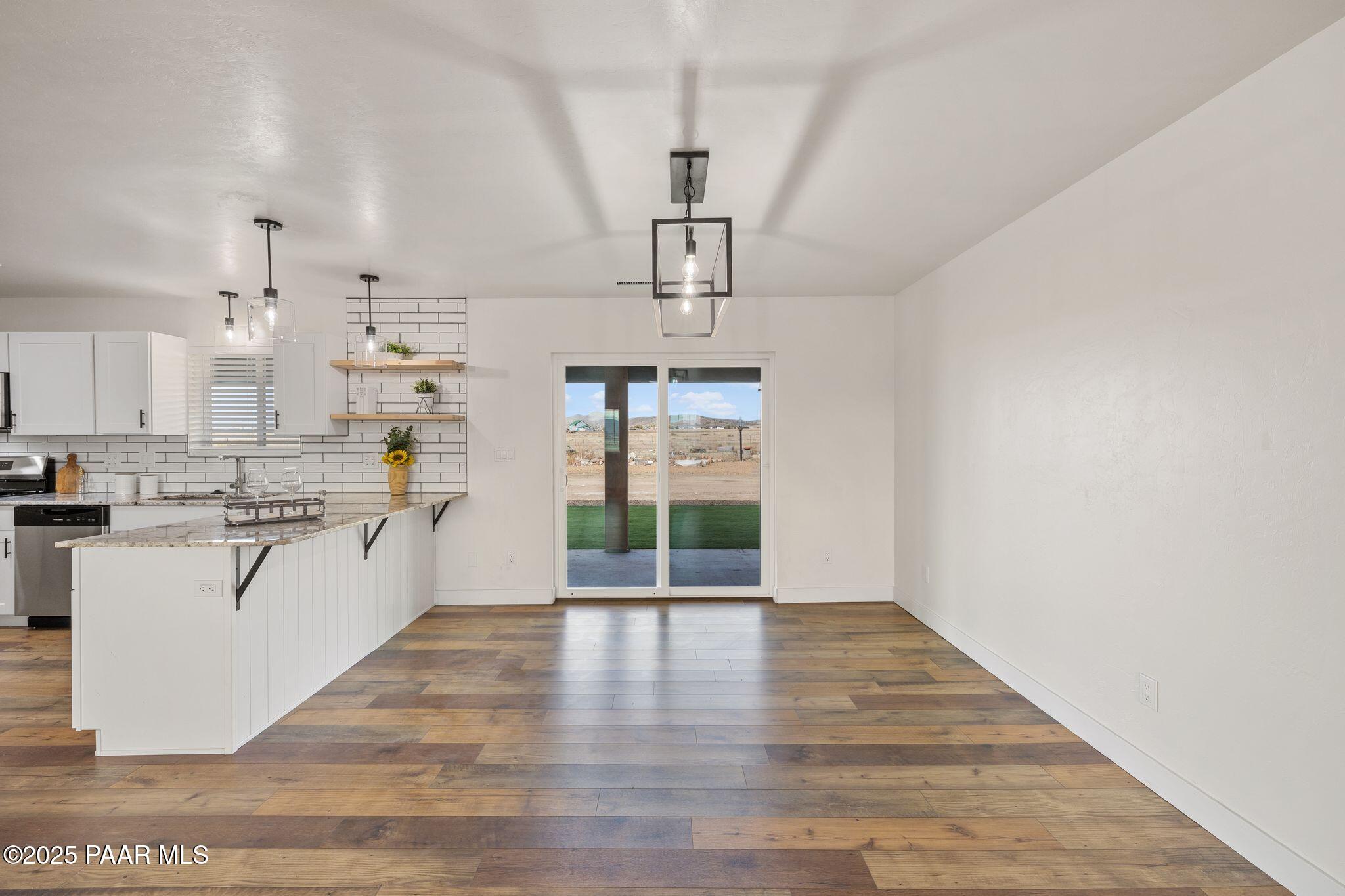 9860 East Turtle Rock Road Prescott Valley, AZ 86315 - Photo 12 of 40 034-Dining Room