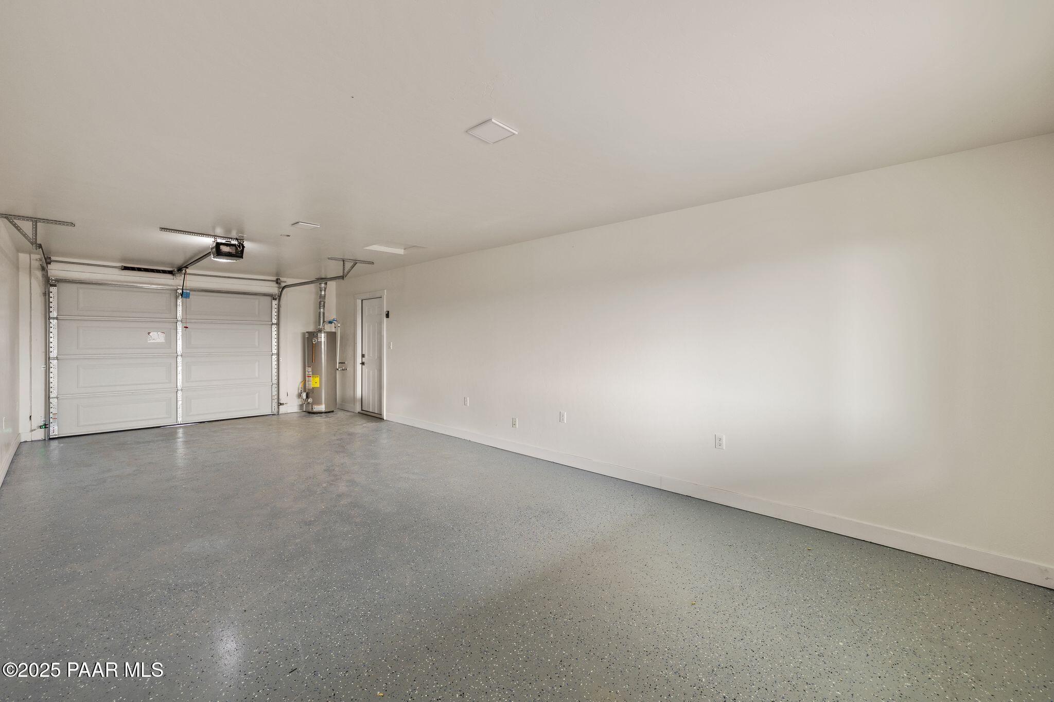 9860 East Turtle Rock Road Prescott Valley, AZ 86315 - Photo 29 of 40 074-Garage