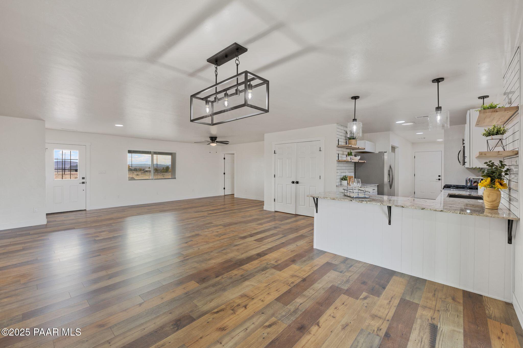 9860 East Turtle Rock Road Prescott Valley, AZ 86315 - Photo 7 of 40 039-Dining Room