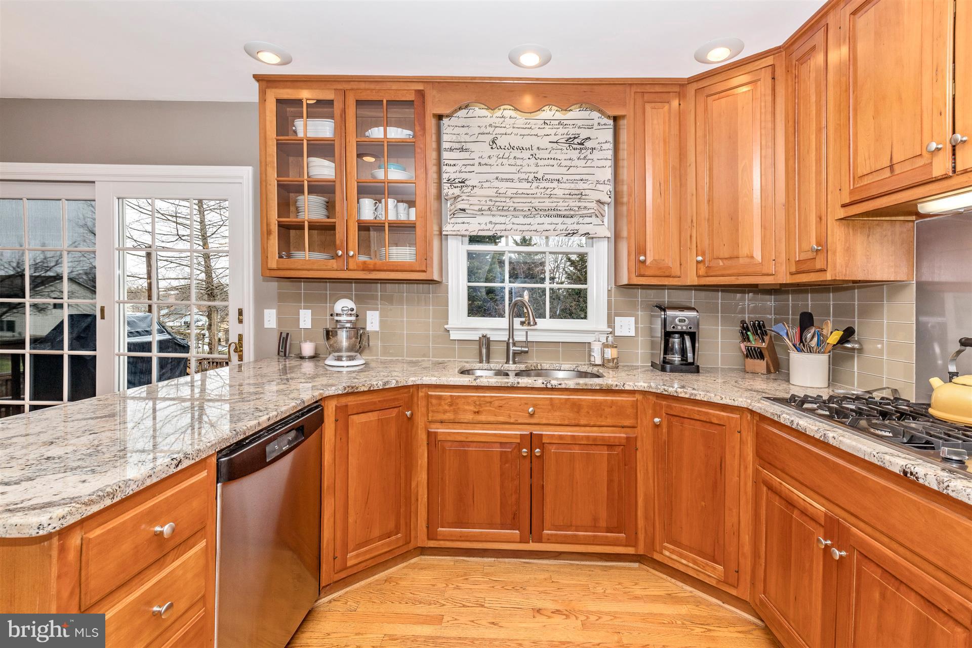 8105 Stone Ridge Drive Frederick, MD 21702 - Photo 12 of 30 Kitchen