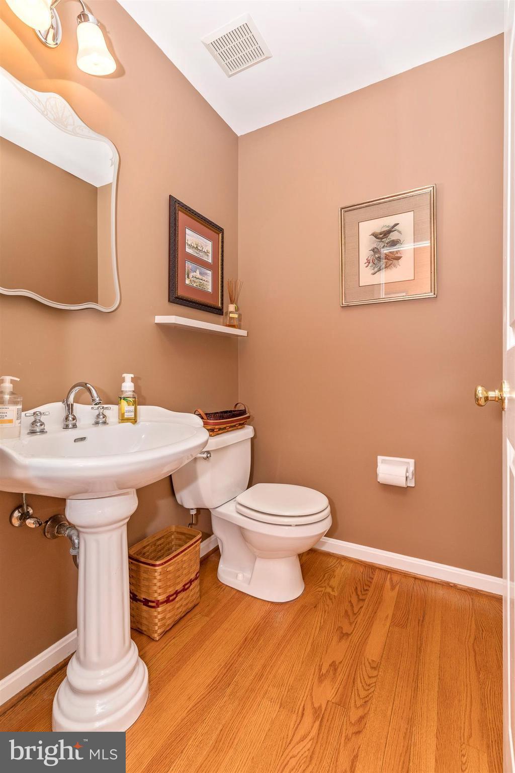 8105 Stone Ridge Drive Frederick, MD 21702 - Photo 19 of 30 Powder Room