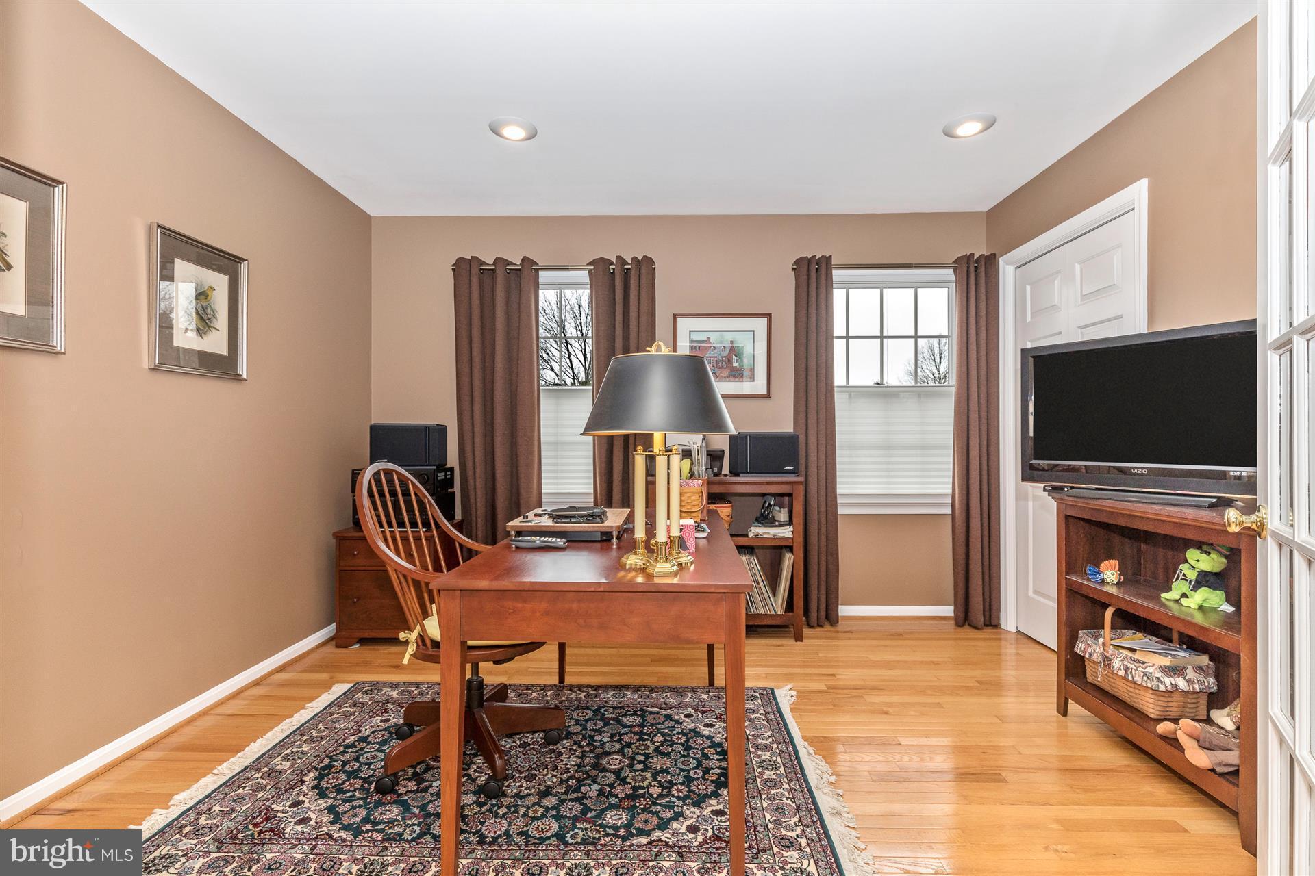 8105 Stone Ridge Drive Frederick, MD 21702 - Photo 24 of 30 Sitting Room/Office off Master Bedroom
