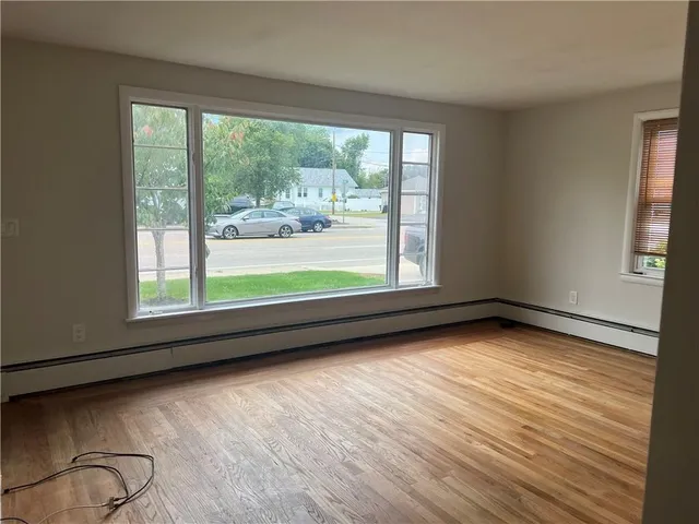 $2,000 | 108 Airport Road, Warwick, RI 02889